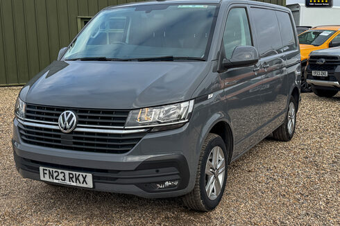 Volkswagen Transporter AUTO SWB L1H1 T32 Tdi Highline Air Con Sensors EURO 6 NO VAT