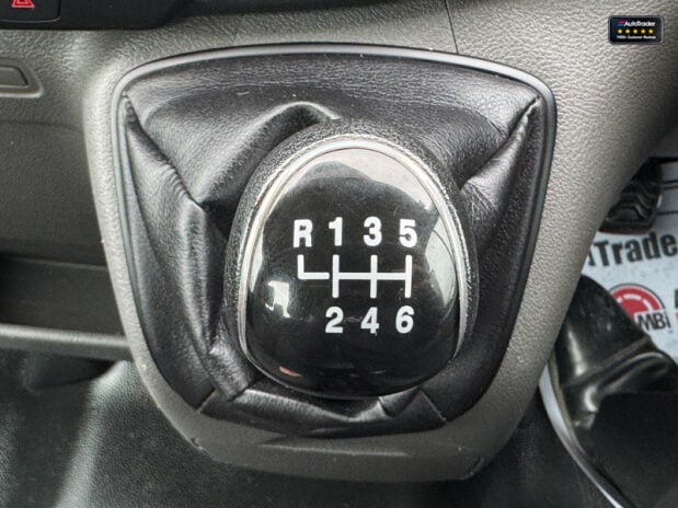 Ford Transit Tipper MWB L2 350 RWD Leader EURO 6 30