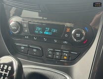 Ford Kuga (Sold) 2.0 TDCi Titanium SUV 5dr Diesel Manual 2WD Euro 6 (s/s) (150 ps) 27