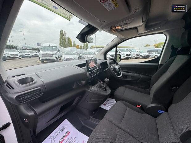 Citroen Berlingo LWB L2H1 [SOLD MT] Low Roof Bluehdi Driver Xl Air Con Cruise Sensors EURO 6 12