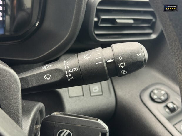 Citroen Berlingo LWB L2H1 [SOLD MT] Low Roof Bluehdi Driver Xl Air Con Cruise Sensors EURO 6 21