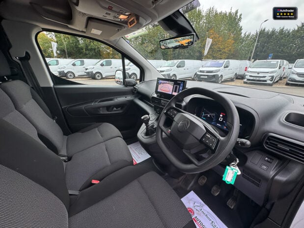 Citroen Berlingo LWB L2H1 [SOLD MT] Low Roof Bluehdi Driver Xl Air Con Cruise Sensors EURO 6 15