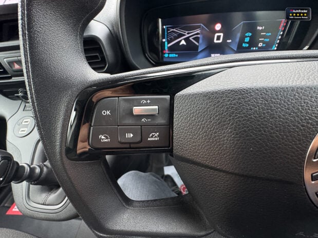 Citroen Berlingo LWB L2H1 [SOLD MT] Low Roof Bluehdi Driver Xl Air Con Cruise Sensors EURO 6 17