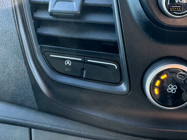 Ford Transit Tipper MWB L2H1 350 Leader TOOLBOX EURO 6 31