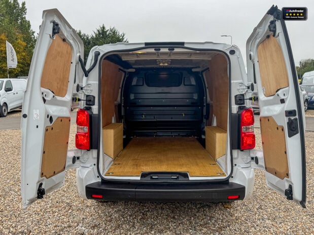 Citroen Dispatch XLWB L3H1 Low Roof Driver Xl Air Con Navigation EURO 6 8