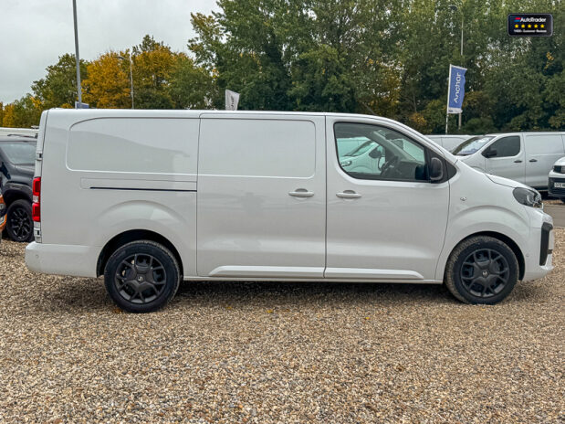 Citroen Dispatch XLWB L3H1 Low Roof Driver Xl Air Con Navigation EURO 6 5