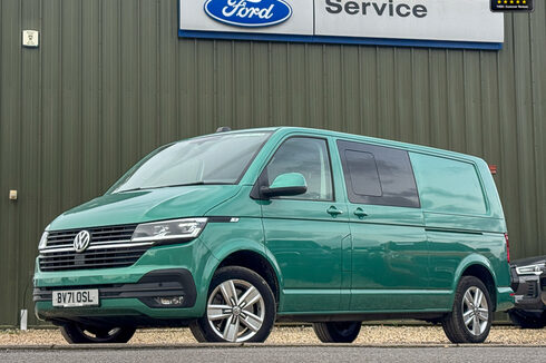Volkswagen Transporter AUTO Crew Cab LWB L2H1 T32 Tdi Kombi Highline Air Con Cam EURO 6 NO VAT