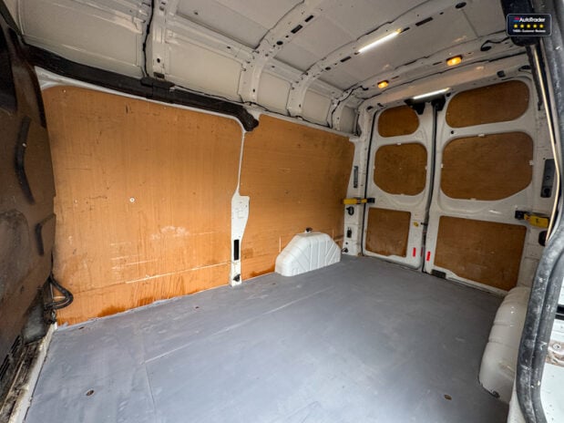 Ford Transit Custom LWB L2H2 [SOLD KH] 320 Leader Ecoblue Air Con Sensors EURO 6 11