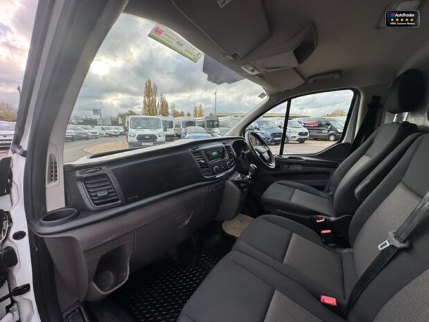 Ford Transit Custom LWB L2H2 [SOLD KH] 320 Leader Ecoblue Air Con Sensors EURO 6 12