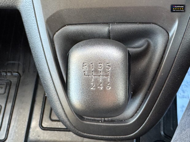 Toyota Proace MWB L1H1 Low Roof Design Cruise Navigation NO VAT 35