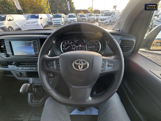 Toyota Proace MWB L1H1 Low Roof Design Cruise Navigation NO VAT 16