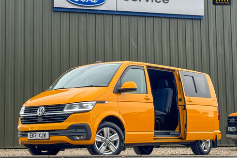 Volkswagen Transporter AUTO 150bhp Crew Cab LWB L2H1 T32 Highline Air Con Cam Nav EURO 6