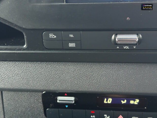 Mercedes-Benz Sprinter LWB L3H2 Medium Roof 315 Cdi Progressive Air Con Camera EURO 6 40