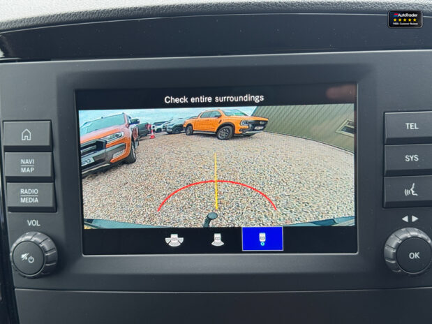 Mercedes-Benz Vito AUTO LWB L2H1 116 Premium Air Con Cam Nav Sensors EURO 6 34