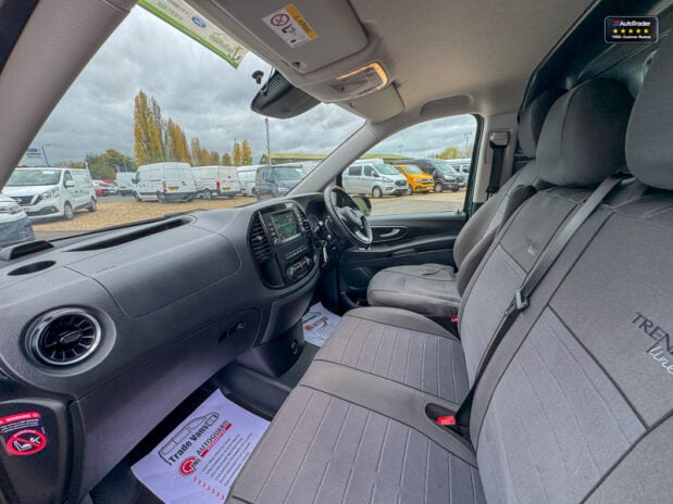 Mercedes-Benz Vito AUTO LWB L2H1 116 Premium Air Con Cam Nav Sensors EURO 6 12