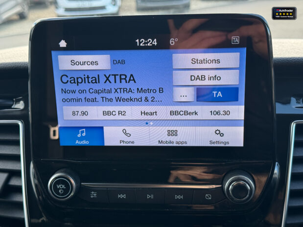 Ford Transit Custom AUTO Crew Cab SWB L1H1 320 Limited Air Con Camera 29