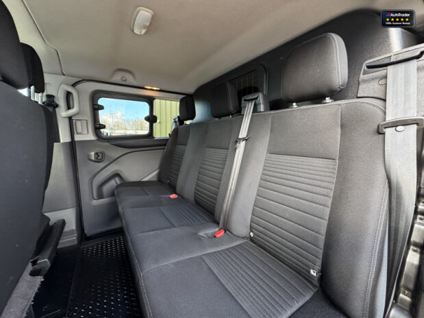 Ford Transit Custom AUTO Crew Cab SWB L1H1 320 Limited Air Con Camera 12