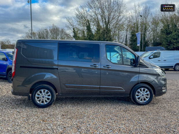 Ford Transit Custom AUTO Crew Cab SWB L1H1 320 Limited Air Con Camera 6