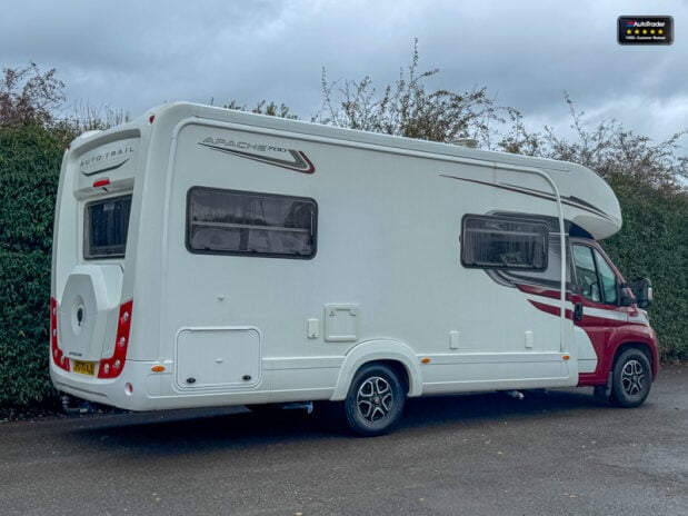 Auto-Trail Apache 6 Berth|4 Belt|Rear Lounge|Cooker|Microwave|TV|Awning 42