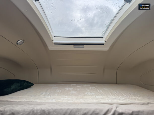 Auto-Trail Apache 6 Berth|4 Belt|Rear Lounge|Cooker|Microwave|TV|Awning 14