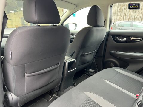 Nissan Qashqai 1.5 dCi Acenta SUV 5dr Diesel Manual Euro 6 (s/s) (115 ps) 11