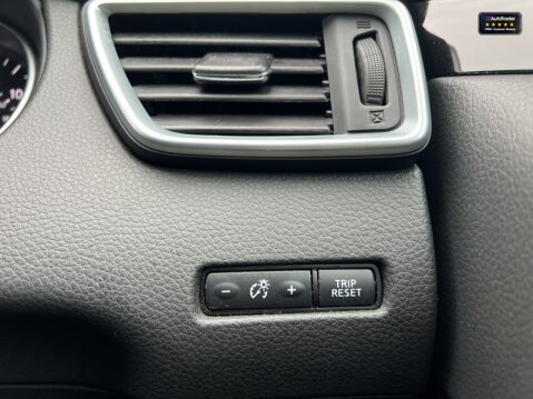 Nissan Qashqai 1.5 dCi Acenta SUV 5dr Diesel Manual Euro 6 (s/s) (115 ps) 25