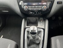 Nissan Qashqai 1.5 dCi Acenta SUV 5dr Diesel Manual Euro 6 (s/s) (115 ps) 28