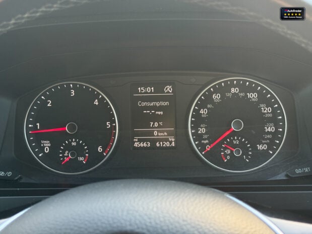 Volkswagen Transporter SWB L1H1 T28 Tdi Highline Alloys Air Con Sensors EURO 6 NO VAT 19