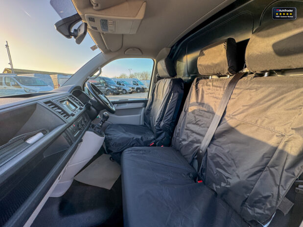 Volkswagen Transporter SWB L1H1 T28 Tdi Highline Alloys Air Con Sensors EURO 6 NO VAT 13