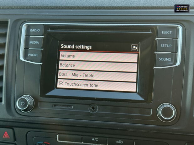 Volkswagen Transporter SWB L1H1 T28 Tdi Highline Alloys Air Con Sensors EURO 6 NO VAT 29