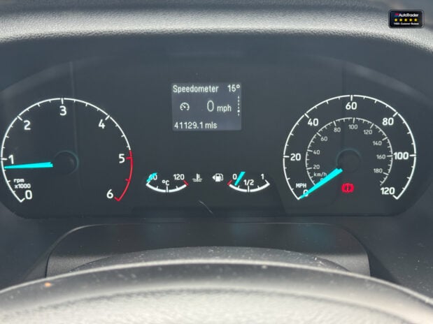 Ford Transit Custom Crew Cab LWB L2H1 Limited 320 AirCon Alloys Cruise Sensors EURO 6 24