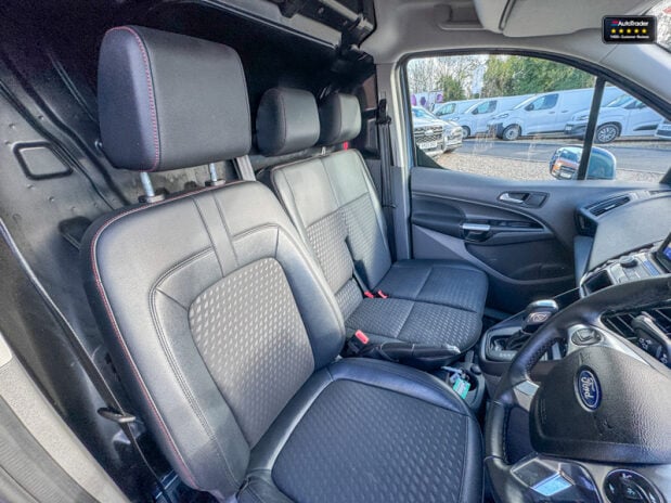 Ford Transit Connect AUTO SWB L1H1 250 Sport Air Con Alloys Cam Sensors EURO 6 NO VAT 14