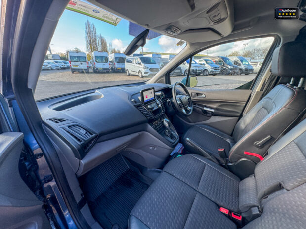 Ford Transit Connect AUTO SWB L1H1 250 Sport Air Con Alloys Cam Sensors EURO 6 NO VAT 12