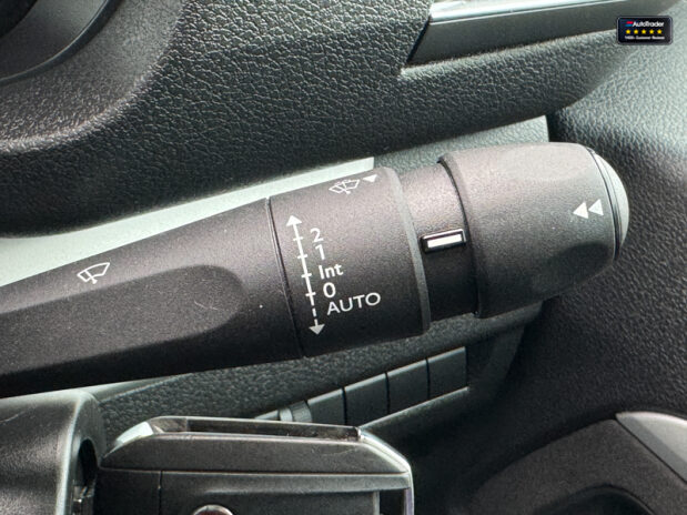 Fiat Scudo Crew Cab [SOLD SM] LWB L2H1 Multijet Business Air Con Cruise 25