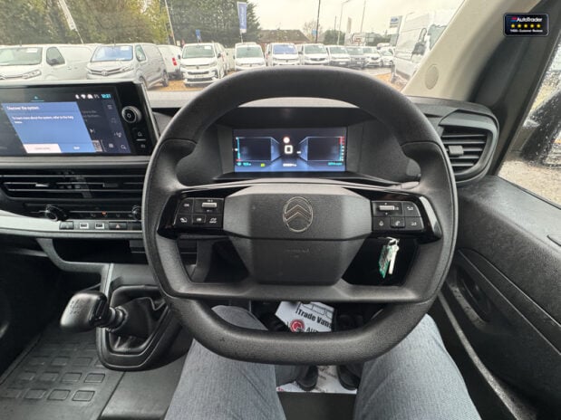 Citroen Dispatch MWB L2H1 1400 Enterprise Edition Bluehdi Air Con Sensors EURO 6 16