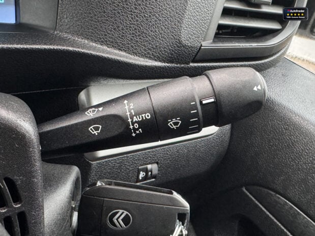 Citroen Dispatch MWB L2H1 1400 Enterprise Edition Bluehdi Air Con Sensors EURO 6 21