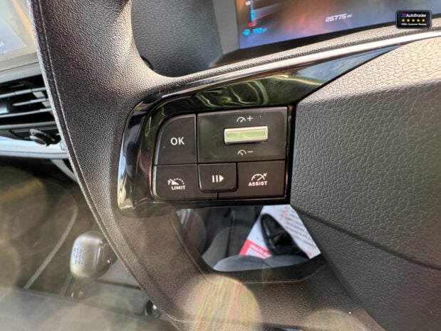 Citroen Dispatch MWB L2H1 1400 Enterprise Edition Bluehdi Air Con Sensors EURO 6 17