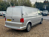 Volkswagen Transporter LWB L2H2 High Roof Highline 150 Air Con Alloys Sensors EURO 6 6