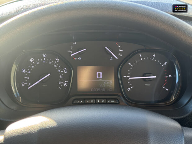 Peugeot Expert MWB L2H1 Low Roof Professional Premium Plus 1400 AirCon Sensors EURO 6 17