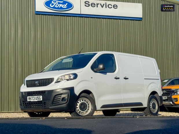 Peugeot Expert MWB L2H1 Low Roof Professional Premium Plus 1400 AirCon Sensors EURO 6 1