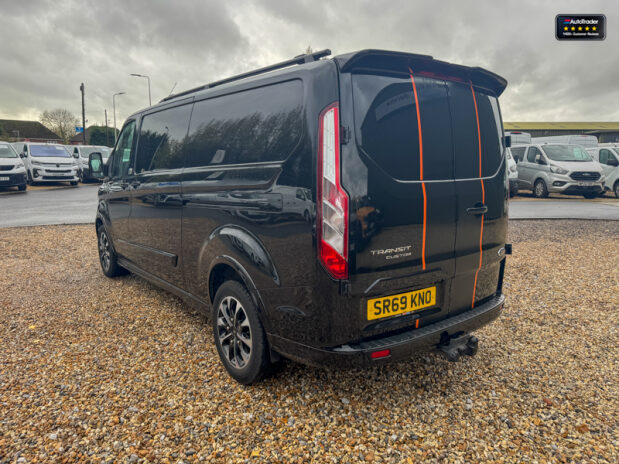 Ford Transit Custom LWB L2H1 [SOLD KH] Sport 320 Air Con Alloys Camera Nav Sensors EURO 6 NO VA 10