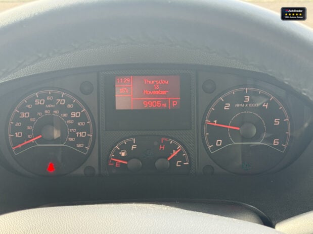 Auto-Trail Comanche Frontier|4 Berth|Rear Island Bed|AMPLO Self Levelling System|Automatic 35