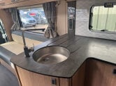 Auto-Trail Comanche Frontier|4 Berth|Rear Island Bed|AMPLO Self Levelling System|Automatic 12