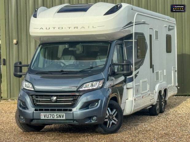 Auto-Trail Comanche Frontier|4 Berth|Rear Island Bed|AMPLO Self Levelling System|Automatic 45