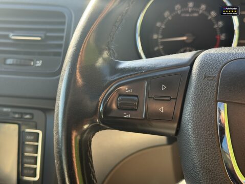 Skoda Yeti 2.0 TDI Elegance SUV 5dr Diesel Manual 4WD Euro 5 12