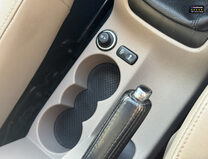 Skoda Yeti 2.0 TDI Elegance SUV 5dr Diesel Manual 4WD Euro 5 26