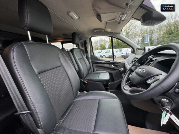 Ford Transit Custom Crew Cab LWB L2H1 Sport 320 AirCon Alloys Camera Sensors EURO 6 NO VAT 18