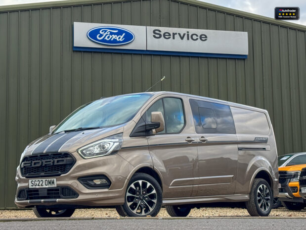 Ford Transit Custom Crew Cab LWB L2H1 Sport 320 AirCon Alloys Camera Sensors EURO 6 NO VAT 2