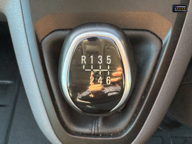 Citroen Dispatch Crew Cab LWB L2H1 Driver 1400 Air Con Rear Cam Nav 42