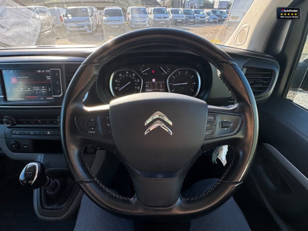 Citroen Dispatch Crew Cab LWB L2H1 Driver 1400 Air Con Rear Cam Nav 20